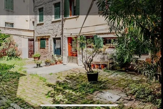 Domus Estia Semesterbostad Venedig