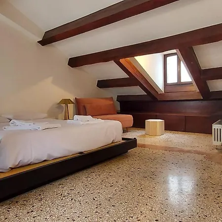 Domus Estia Holiday home *